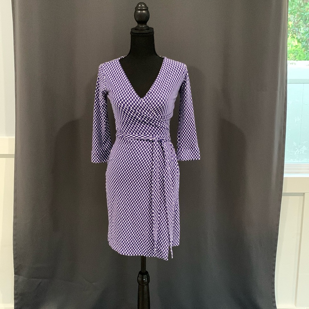 Diane von Furstenberg dress size 2 blue and white
